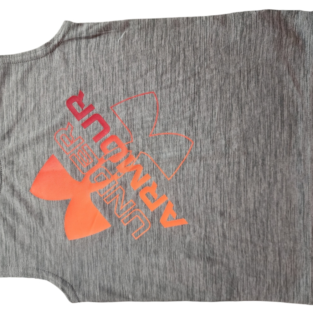 Underarmour sleeveless shirt